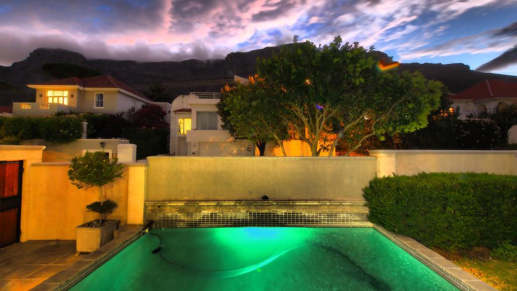 Redbourne Hilldrop Guesthouse B&B Cape Town Bagian luar foto