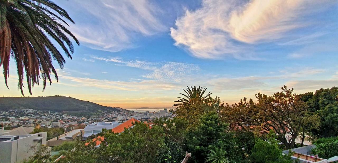 Redbourne Hilldrop Guesthouse B&B Cape Town Bagian luar foto